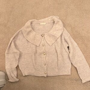 Vita grace Elegant Beige Button-Up Cardigan